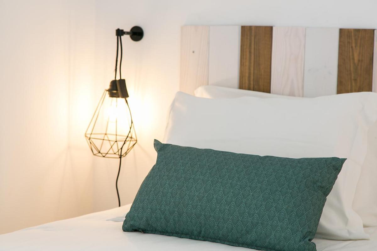 Lovelystay - Cozy 3Bdr Apartment In Estrela ลิสบอน ภายนอก รูปภาพ
