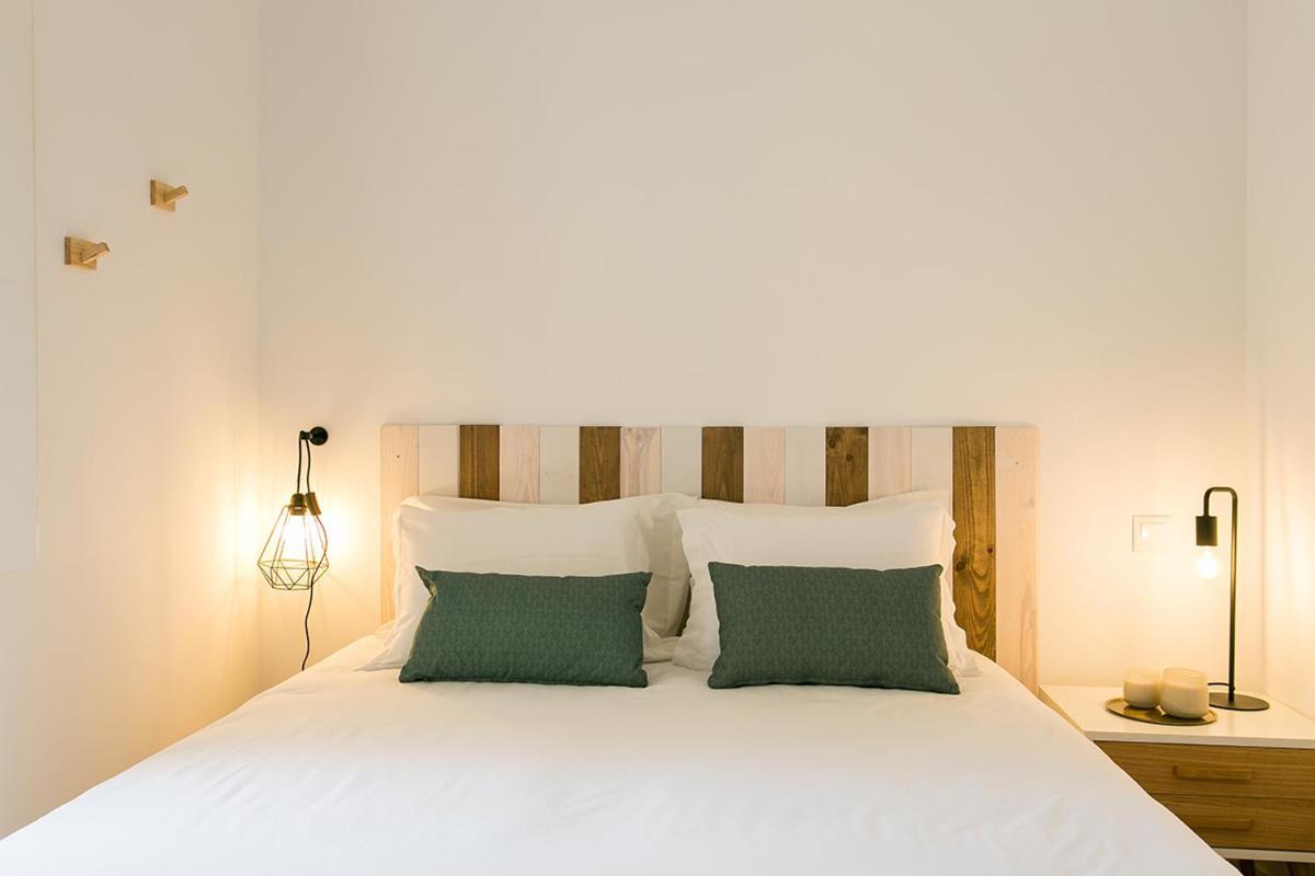 Lovelystay - Cozy 3Bdr Apartment In Estrela ลิสบอน ภายนอก รูปภาพ